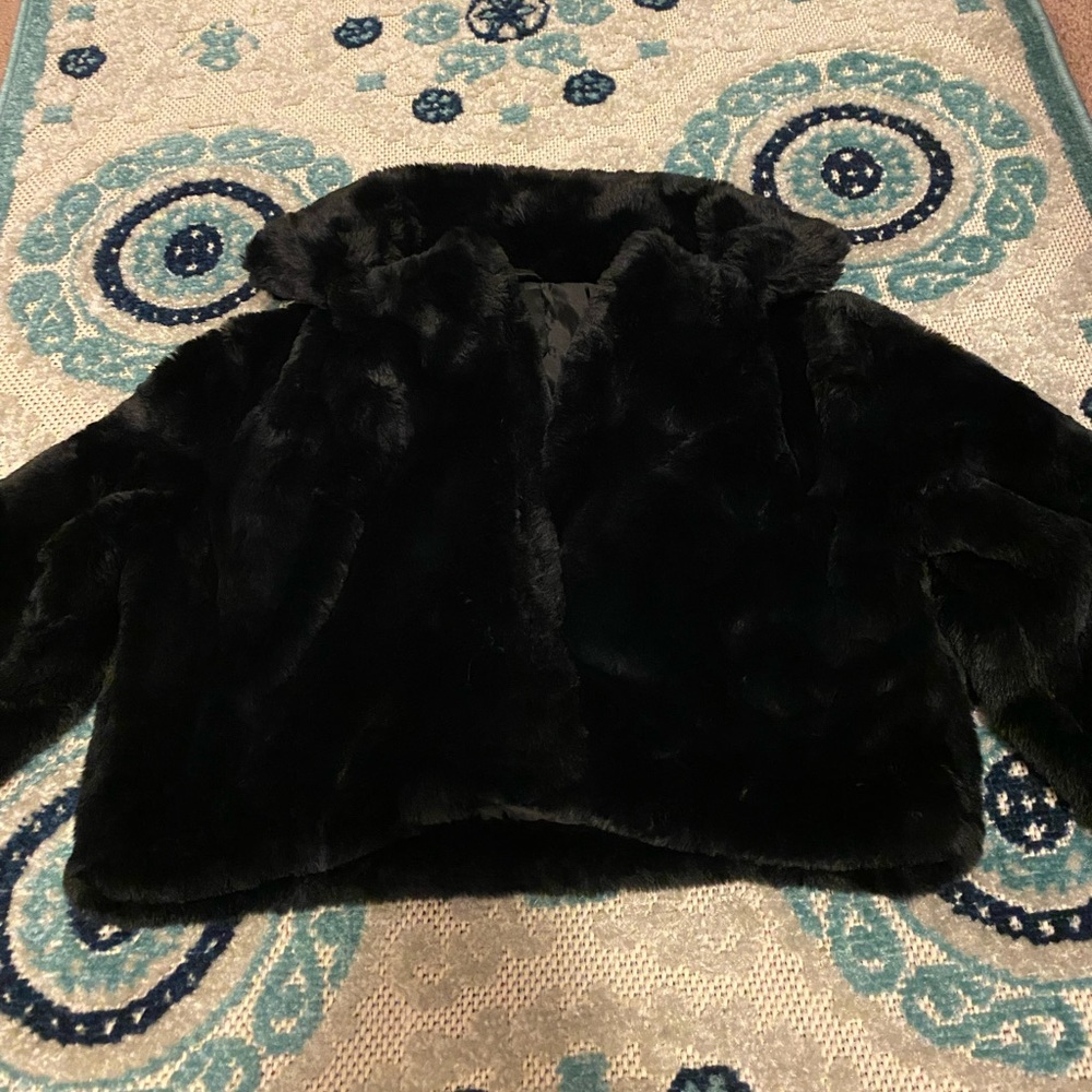 Faux Fur Cropped Jacket